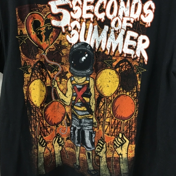 5 SECONDS of SUMMER Graphic "Astronaut Kid" Band - Picture 6 of 14